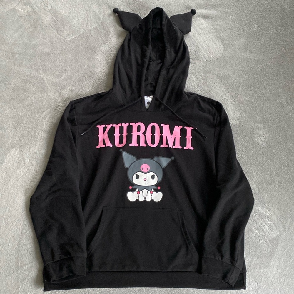 NWOT Sanrio Kuromi Black Graphic Sweatshirt